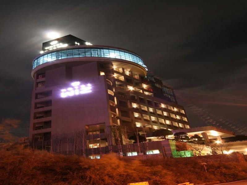 Wiz Hotel Paju Eksteriør billede