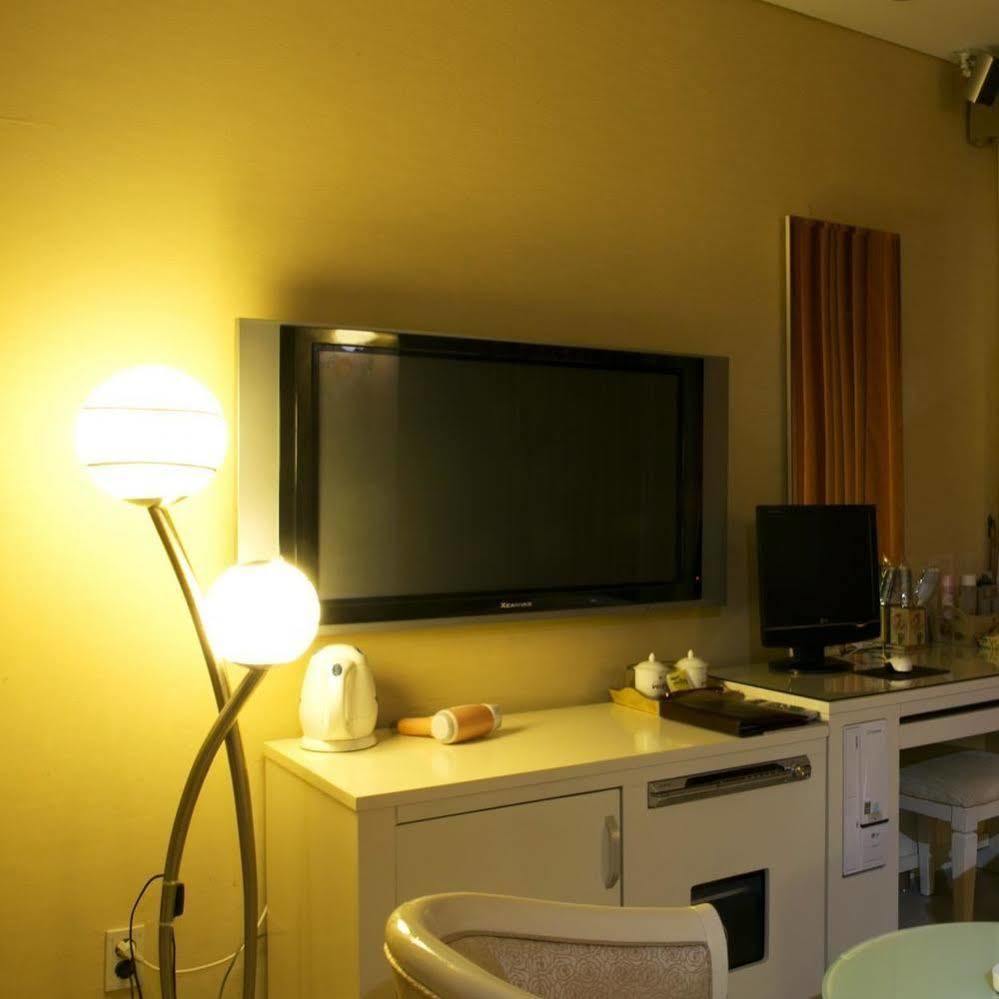 Wiz Hotel Paju Eksteriør billede