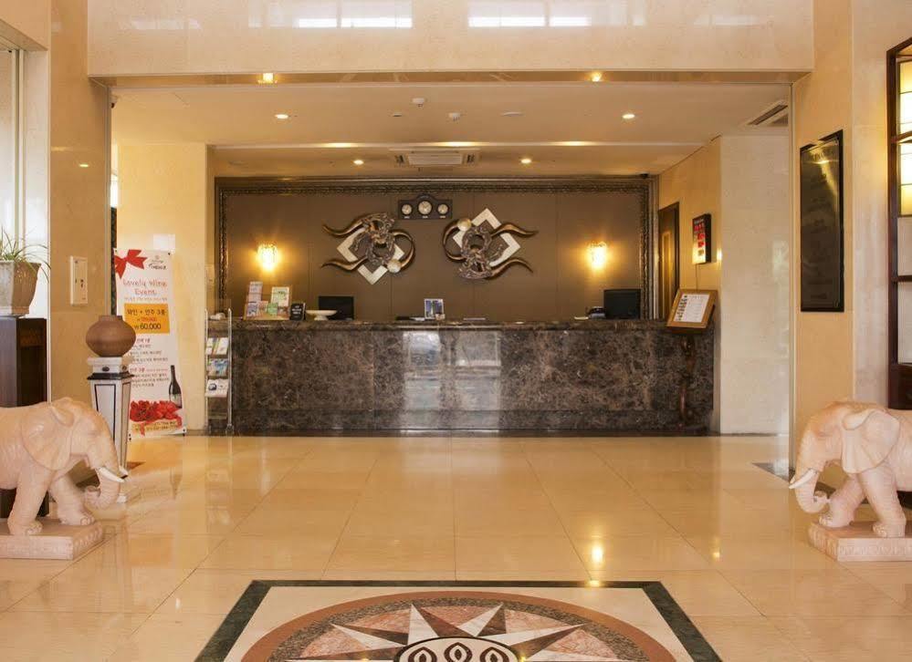 Wiz Hotel Paju Eksteriør billede