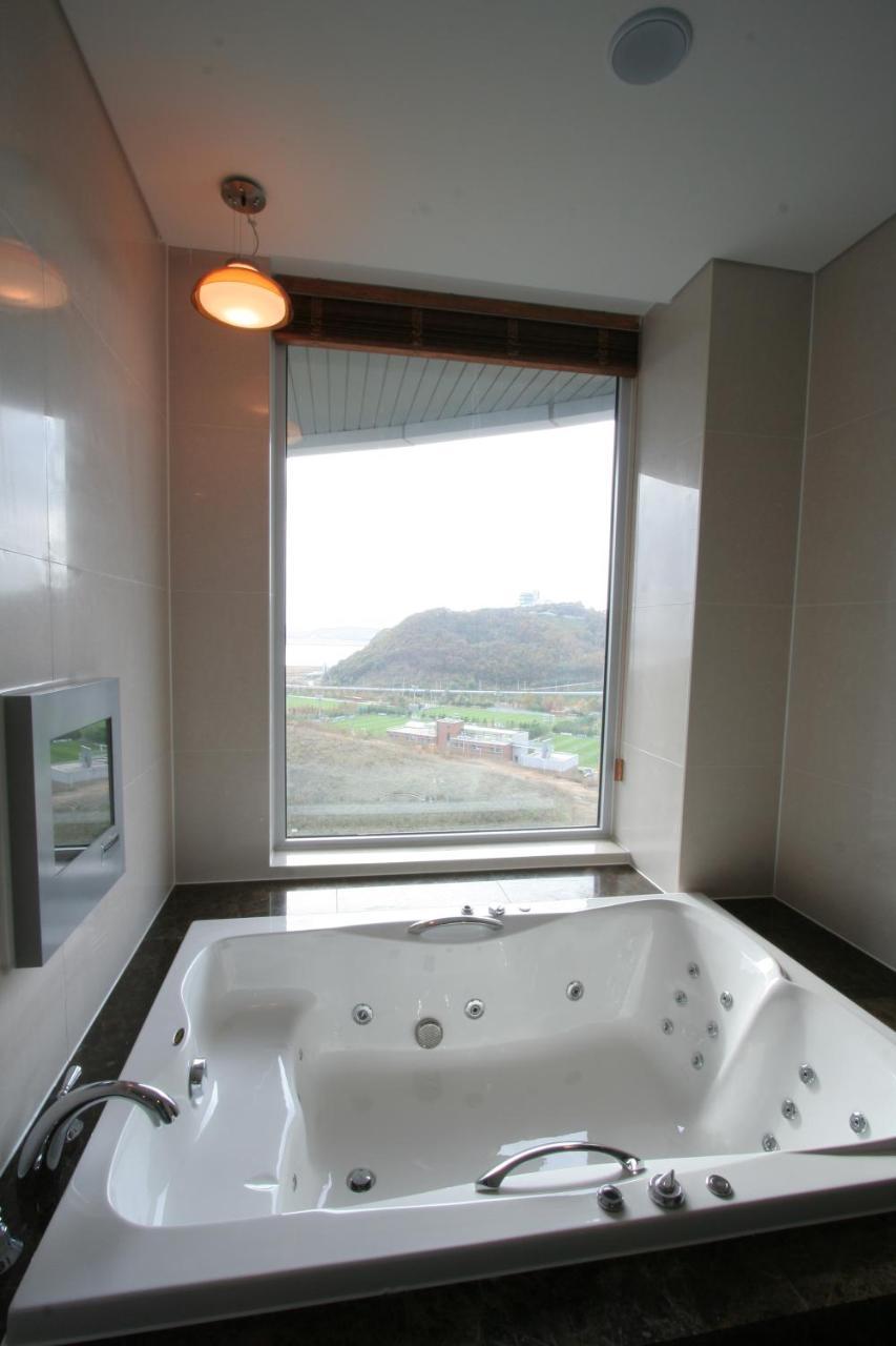 Wiz Hotel Paju Eksteriør billede