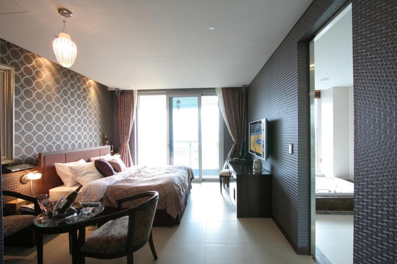 Wiz Hotel Paju Eksteriør billede